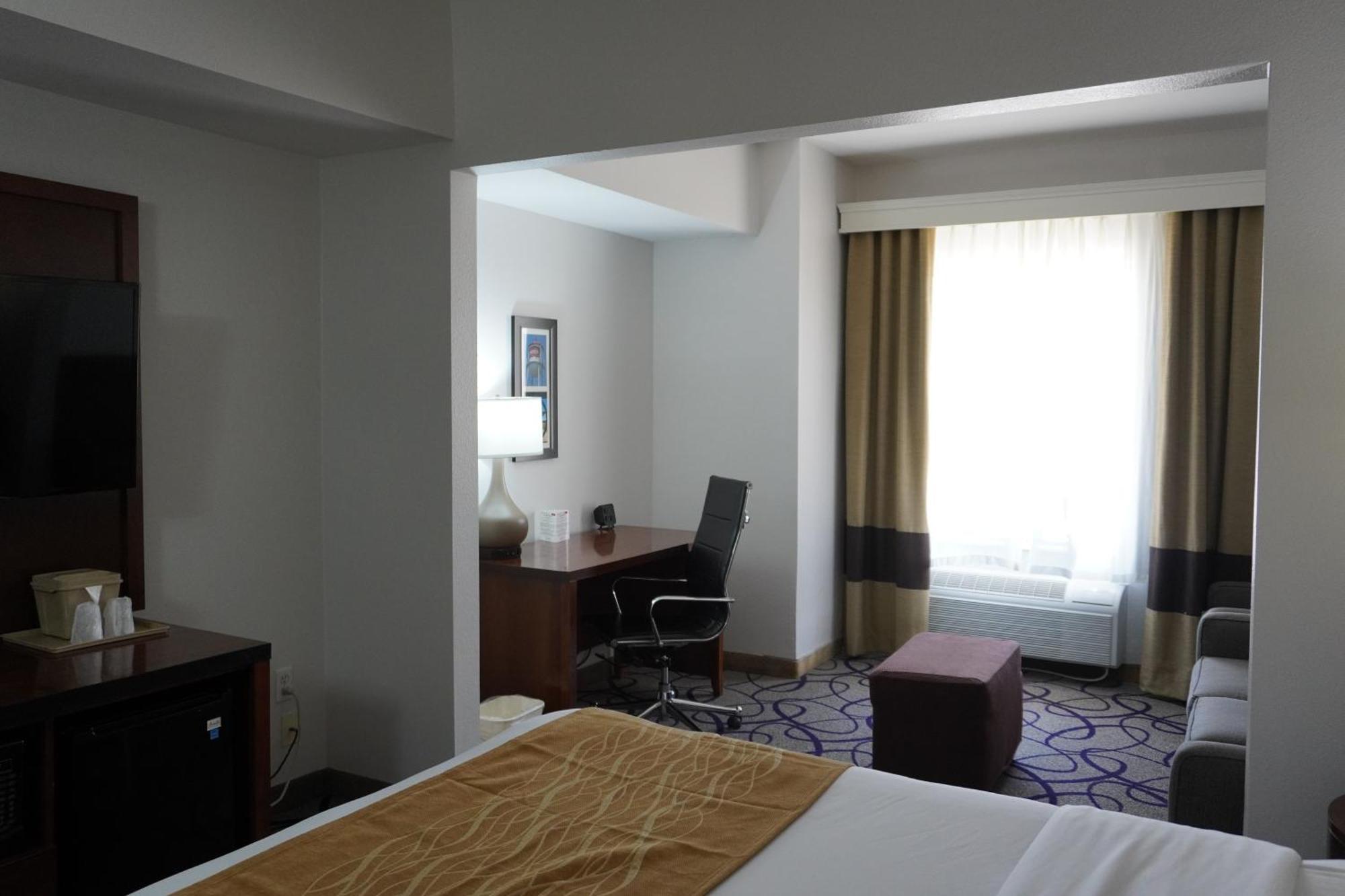 Comfort Inn & Suites Фриско Екстериор снимка